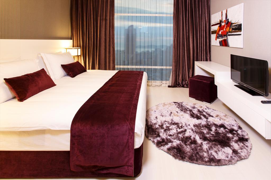 Flora Suites Atasehir Istanbul Exterior foto