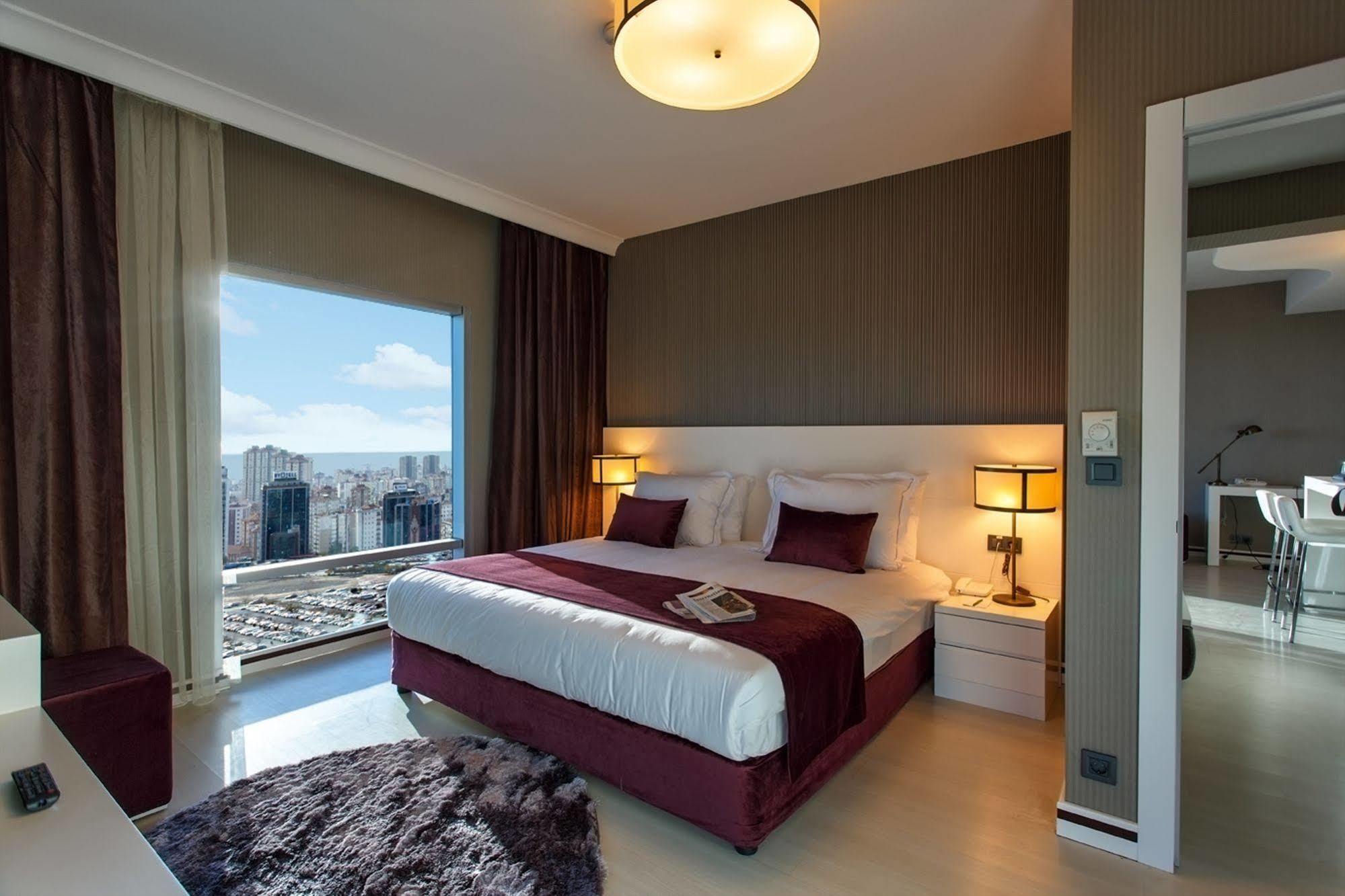 Flora Suites Atasehir Istanbul Exterior foto