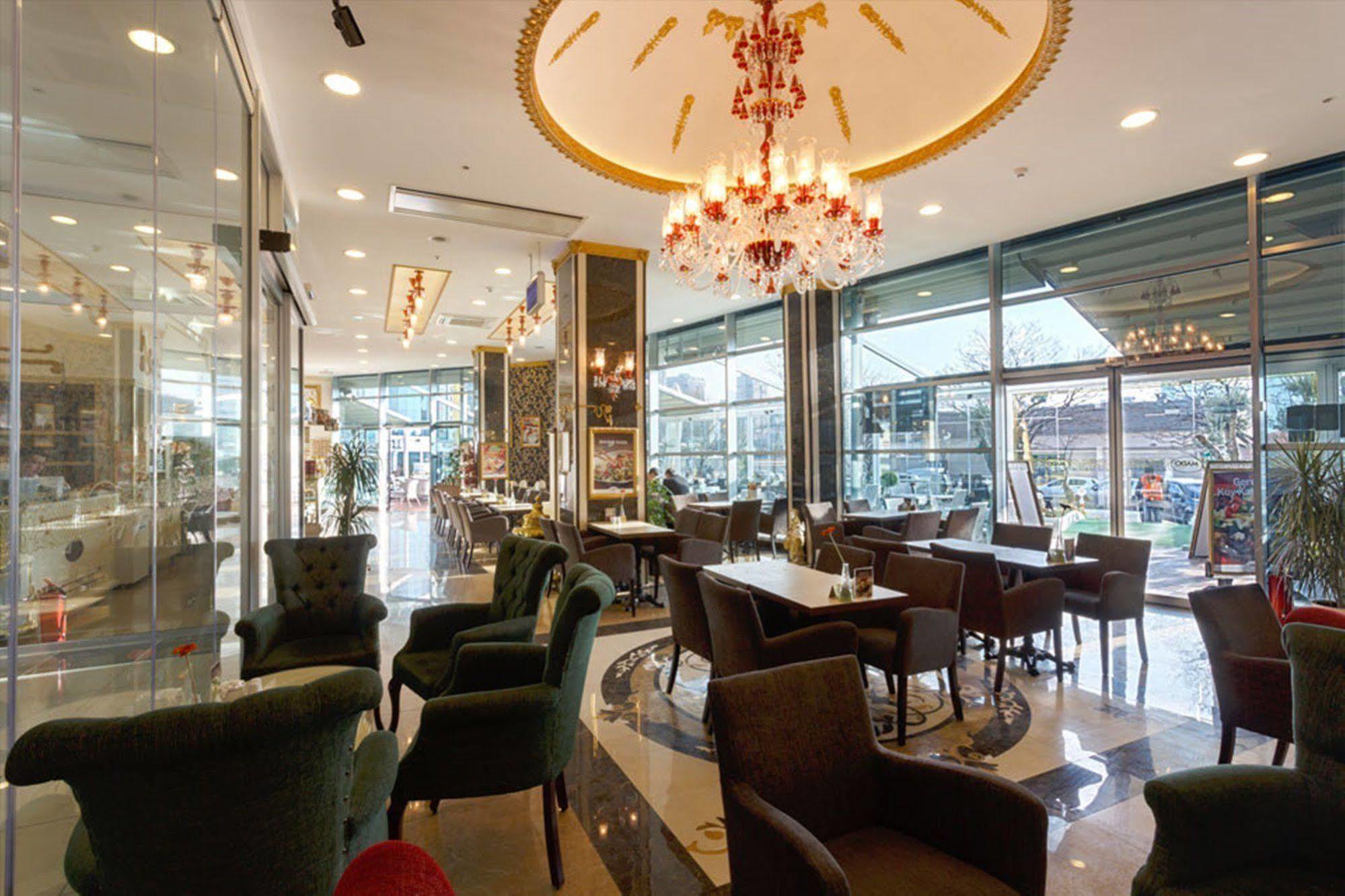 Flora Suites Atasehir Istanbul Exterior foto